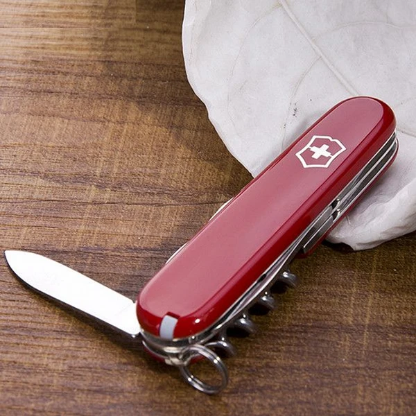Victorinox Tourist - Red 7 Victorinox Tourist - Red - Image 5