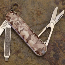 Victorinox Classic Camouflage Blistered -Campsite equipment 0.6223.941B1 5 600x600 8a067bd2 4e17 4d63 9d0a d94621a8c2ed