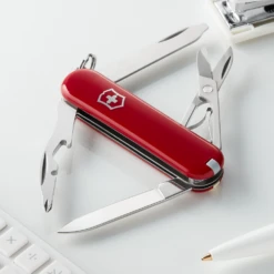 Victorinox Rambler - Red -Campsite equipment 0.6363 5