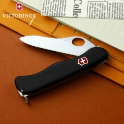 Victorinox Sentinel One Hand 7 Victorinox Sentinel One Hand -Campsite equipment 0.8413.M3 3 600x600 78b93b92 0f32 4272 8b21 d05c7e5c3b1d