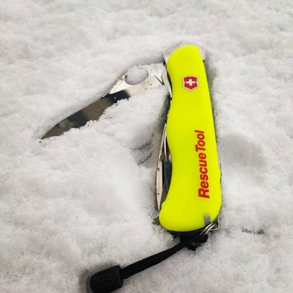 Victorinox Rescue Tool - Neon Yellow 7 Victorinox Rescue Tool - Neon Yellow - Image 5