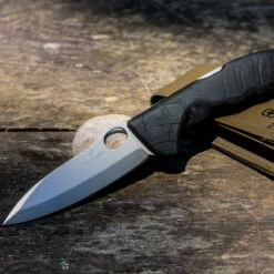 Victorinox Hunter Pro - Black -Campsite equipment 0.9410.3 4 600x600 0b85ddab 8c79 4689 b96a 828dd8bc6edf