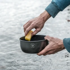 Trangia Storm Cooker 35-5 UL Black -Campsite equipment 140355 8 600x600 fcf3d790 37ca 4626 9ed1 222f965be373