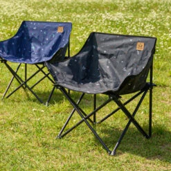 KZM Monogram Hygee Chair Black -Campsite equipment K20T1C018BK 3 600x600 7136d1fa 7cc1 48fc ad53 632c2b5b5223