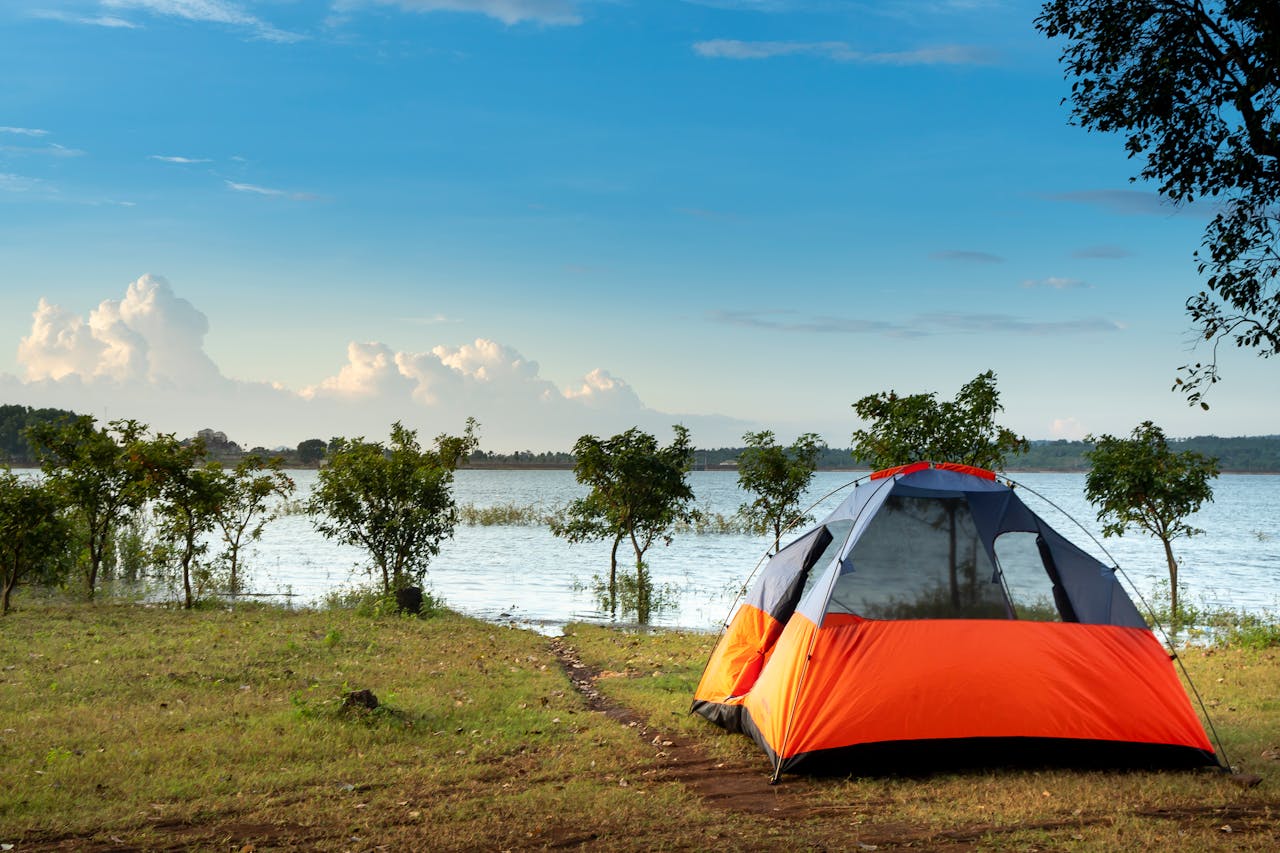 Campsite equipment 1 Campsite equipment -Campsite equipment pexels quang nguyen vinh 222549 2582818